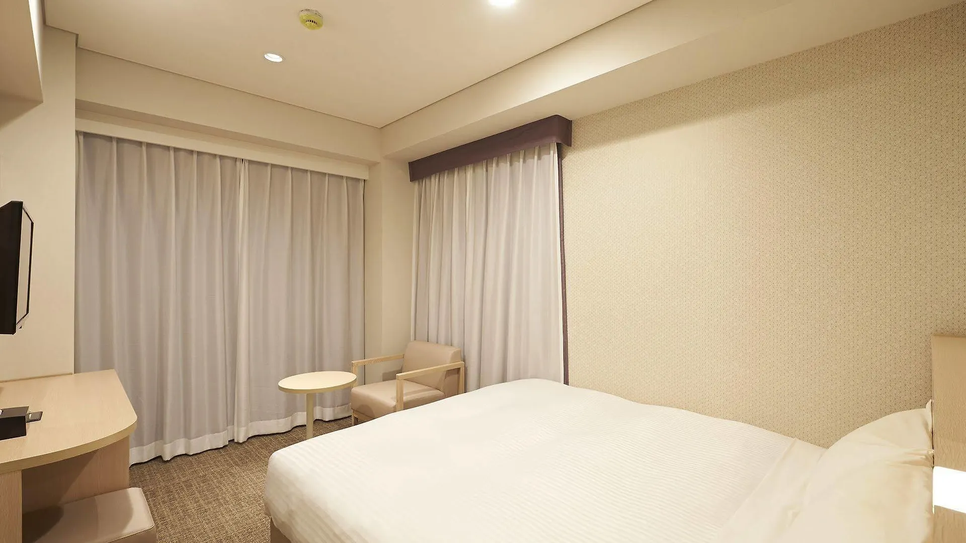 Sotetsu Fresa Inn Kyoto-Hachijoguchi מלון